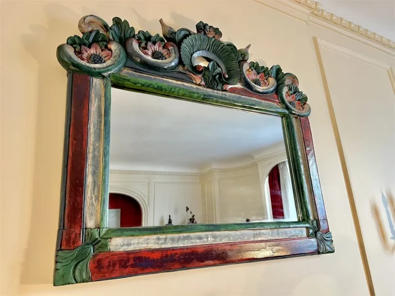 Miroir indonésien bois sculpté