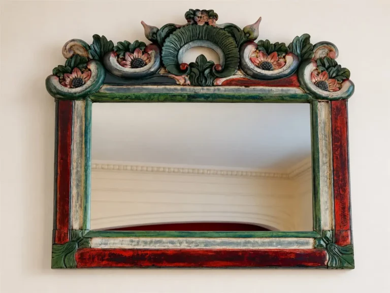 Miroir balinais sculpté polychrome