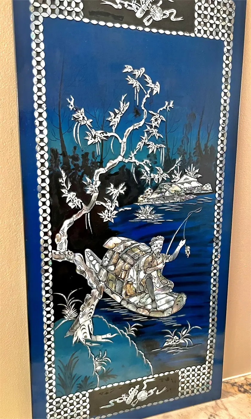 Panneau laqué vietnamien – scène de pêche au clair d’eau – nacre irisée – 79 cm