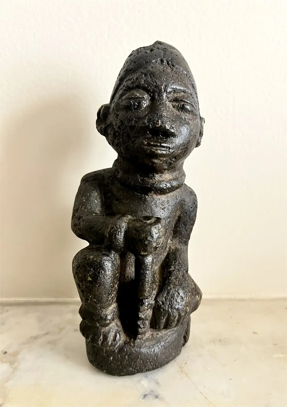 Statue africaine Mayumbe en pierre – Congo