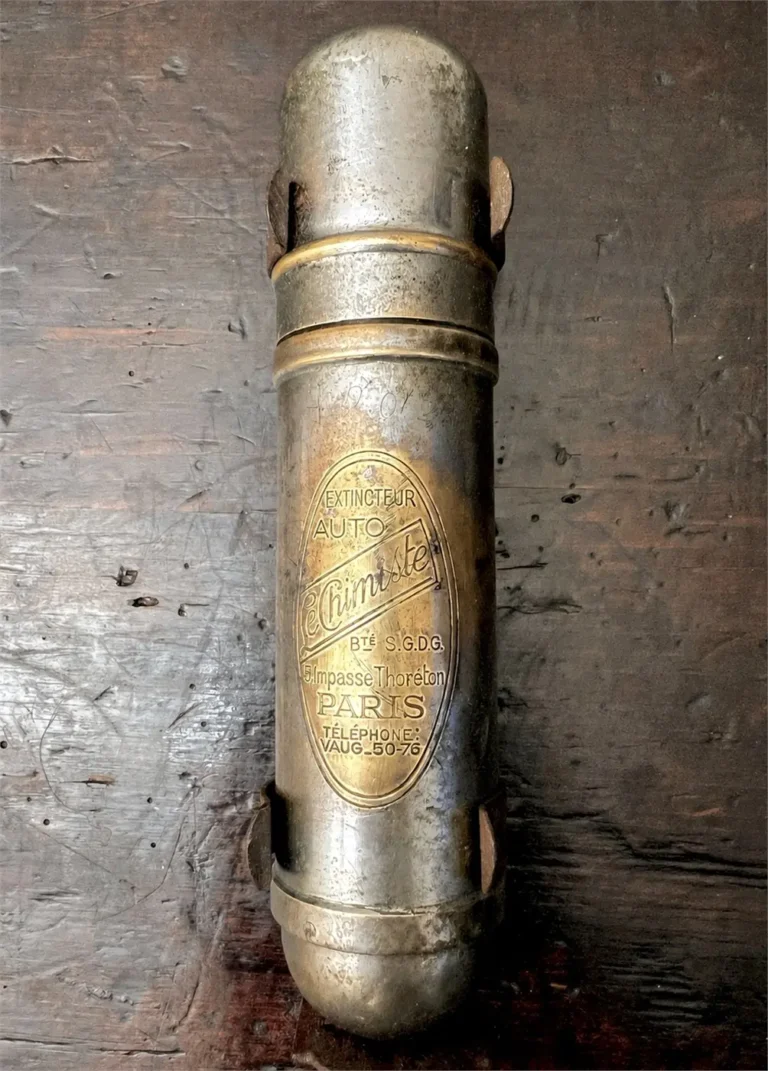Extincteur automobile ancien Le Chimiste – années 1930