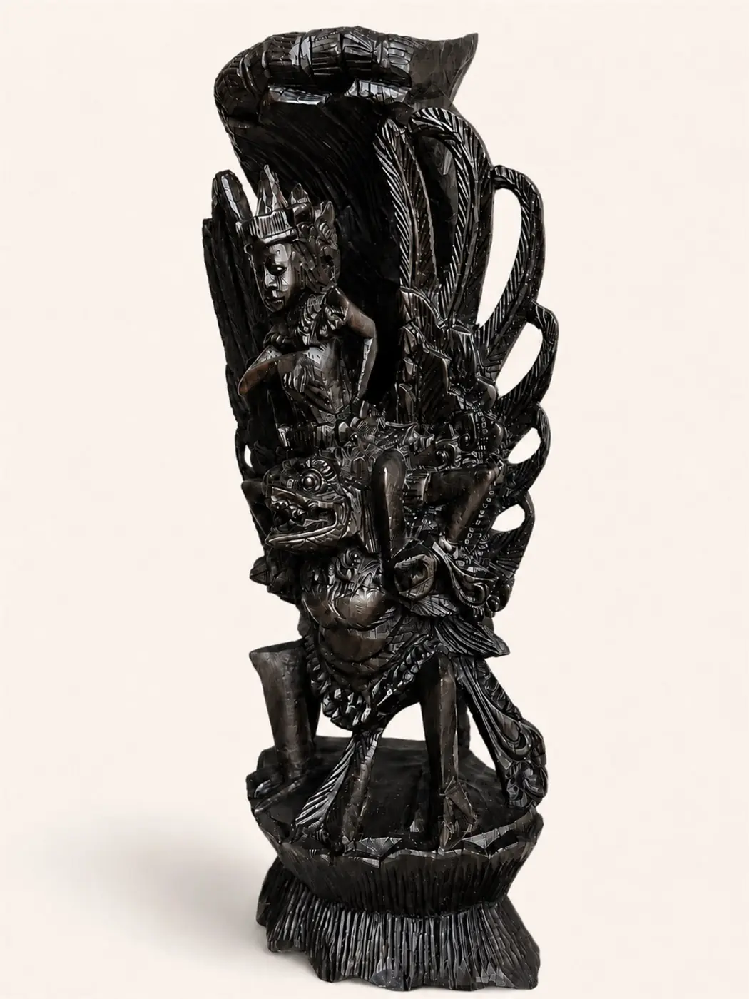 Sculpture balinaise en ébène – Vishnou chevauchant Garuda – Indonésie