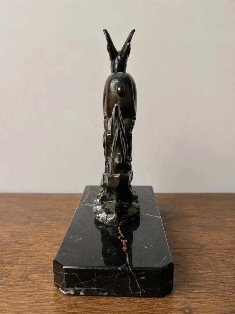 sculpture art deco antilope 5
