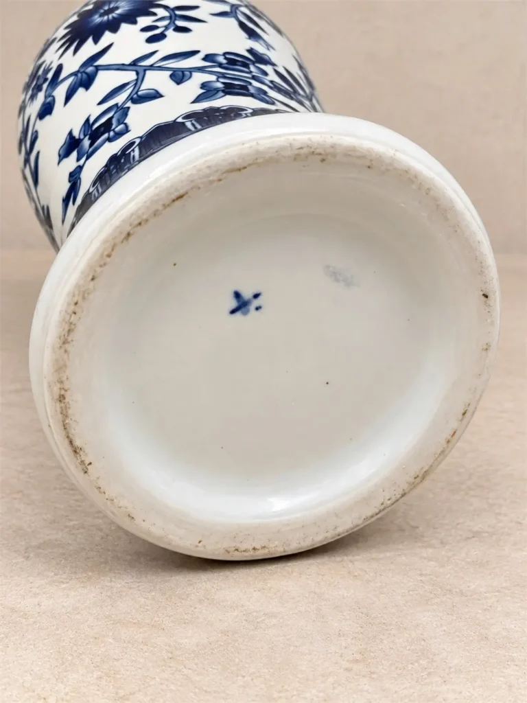 potiche chinoise balustre porcelaine 01