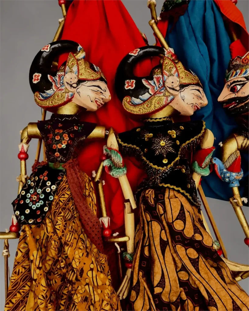 marionnettes de theatre wayang golek java 07